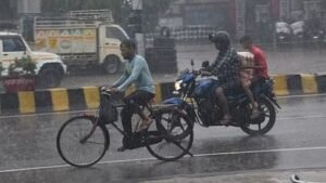 Up heavy rain alert today